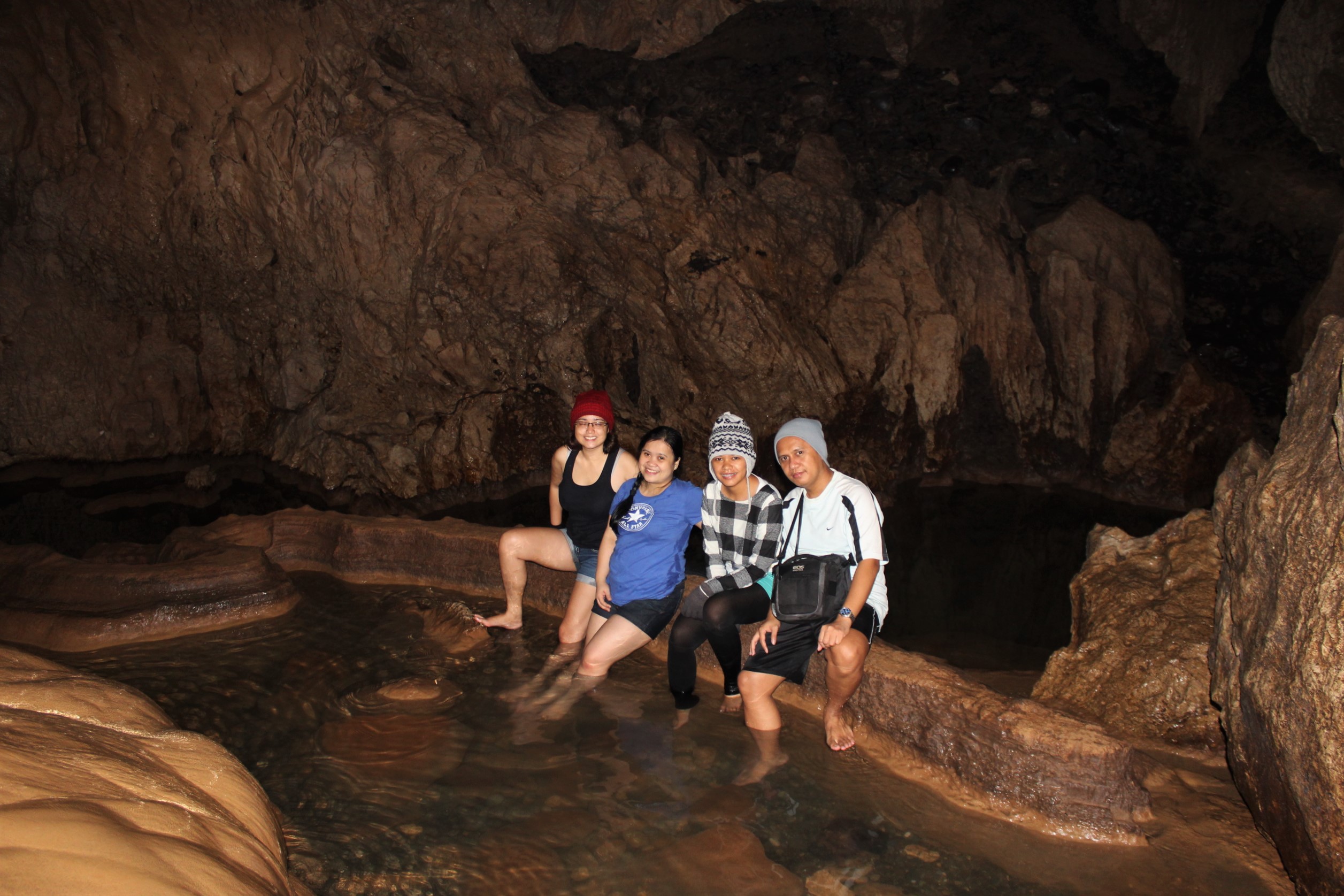 sagada-sumaguing-cave-snake-rock-formation