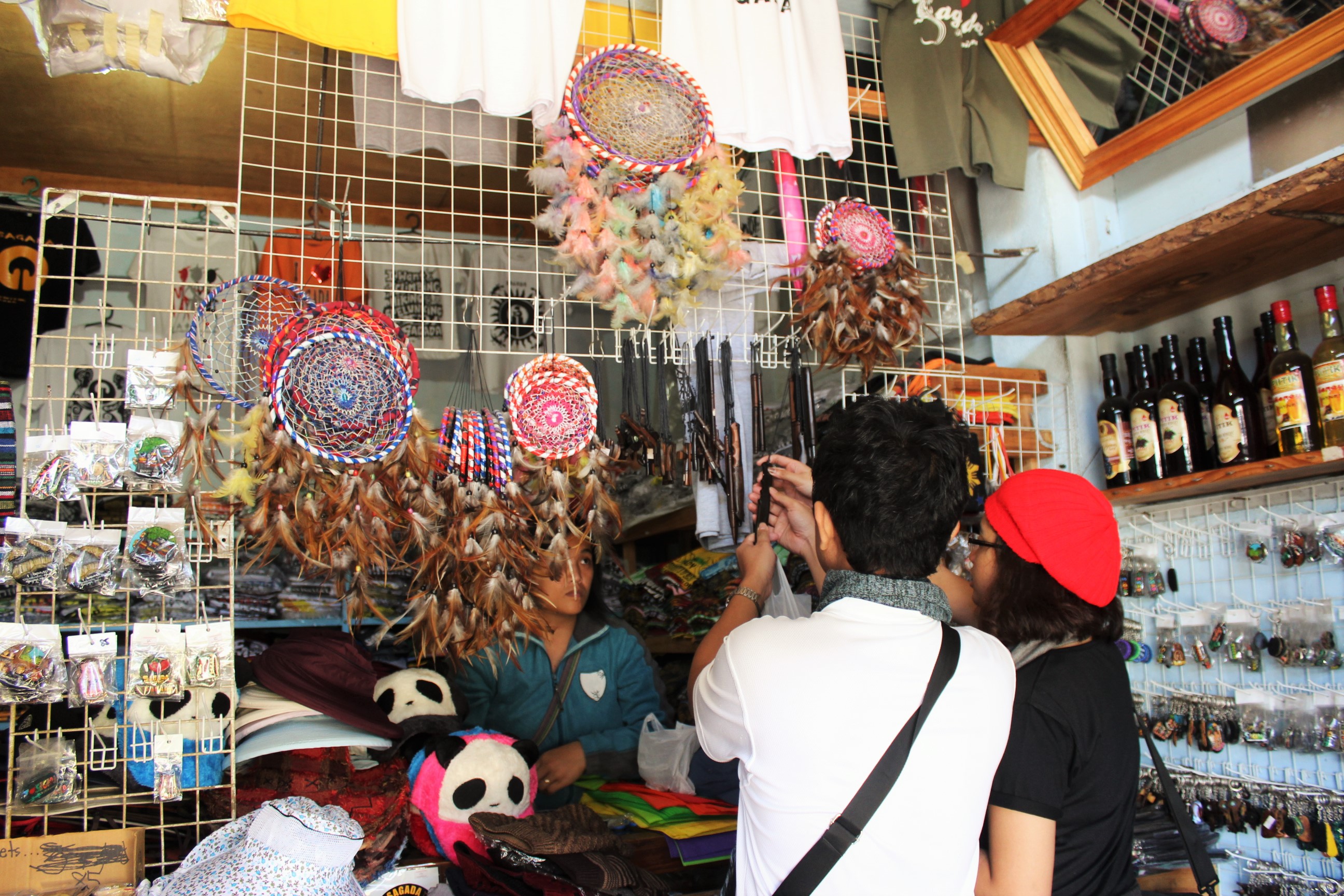 sagada-souvenir-shopping